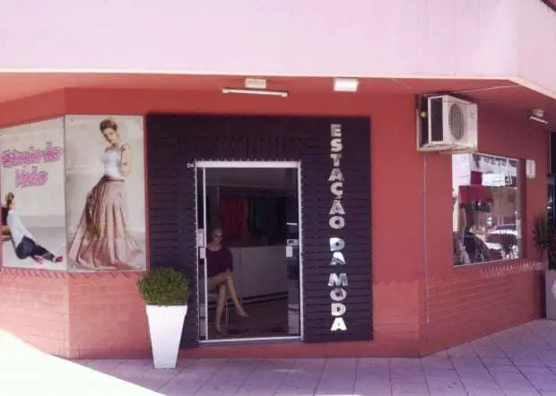 A loja Estação da Moda que fica no bairro Comerciário, Criciúma, é uma bela opção para se vestir bem. Confira.
