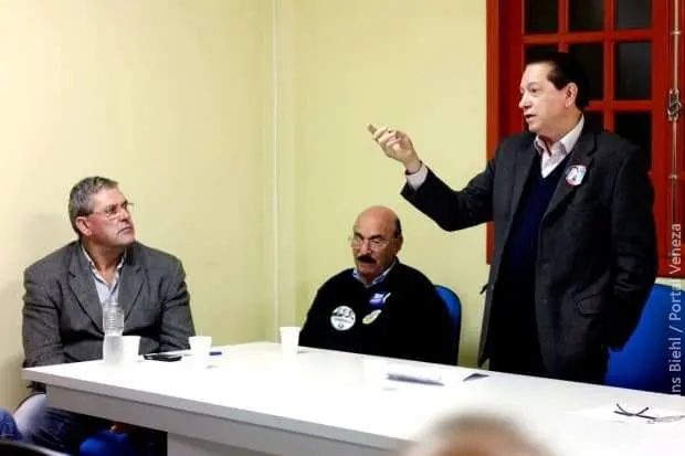 Candidatos a deputados federal e estadual reúnem lideranças do PMDB em Nova Veneza