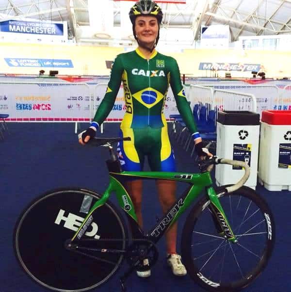 Lígia Milanez Venturini representando muito bem o Brasil no Mundial de Ciclismo.