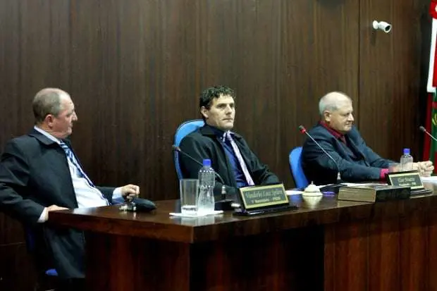 Câmara aprova suplementação para asfaltamento na comunidade de Vila Maria  