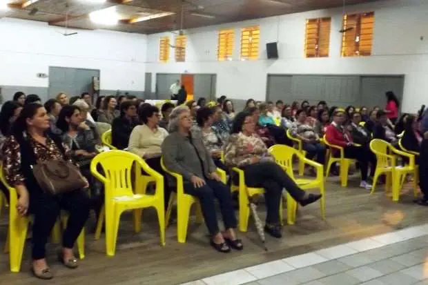 COOPERA promove palestra para formação de Núcleos Femininos
