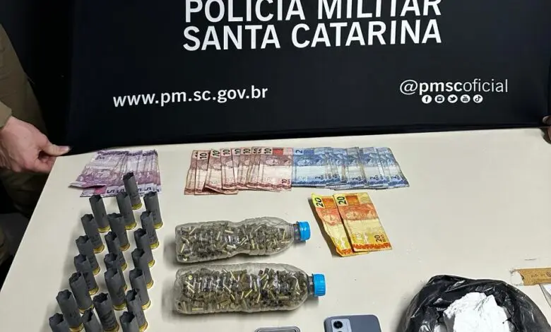 Em Nova Veneza PM apreende quase meio quilo de cocaína e diversas munições já deflagradas