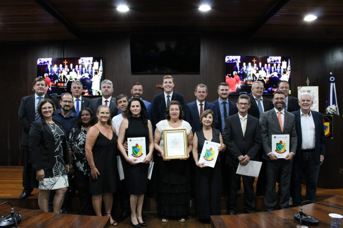 Sessão solene celebra os 20 anos da Associação "Circolo Vicentino di Nova Veneza e Regione" 7 Sessão solene celebra os 20 anos da Associação "Circolo Vicentino di Nova Veneza e Regione"