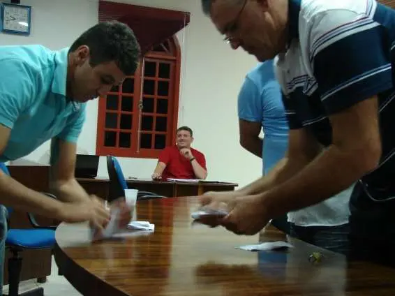 PMDB de Nova Veneza decide que será vice do PSDB