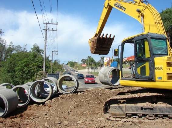 Obra na SC-447 atrapalha passagem de romeiros, mas deve ser liberada nesta quinta-feira 1 Obra na SC-447 atrapalha passagem de romeiros, mas deve ser liberada nesta quinta-feira