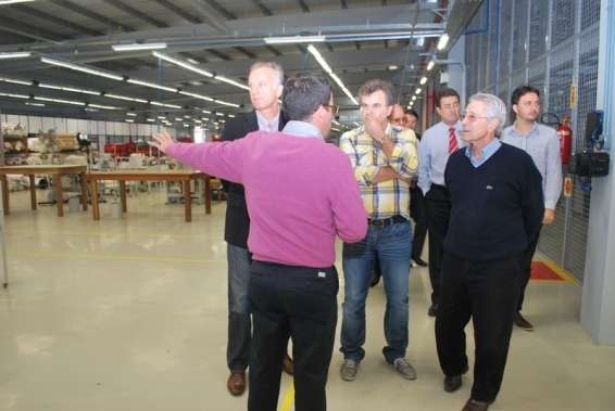 Presidente da Fiesc visita La Moda e se surpreende com estrutura