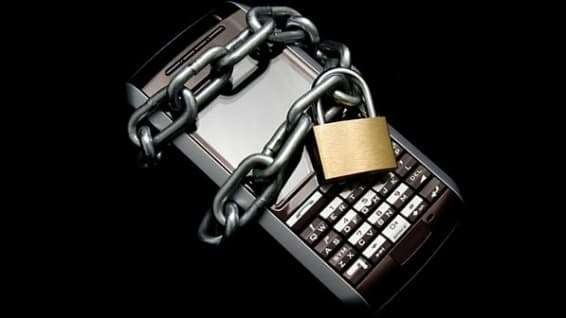 Justiça proíbe venda de telefones celulares bloqueados por operadoras