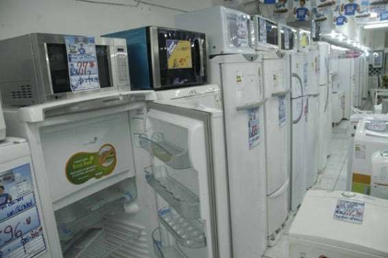 Governo prorroga por mais dois meses redução de IPI para geladeiras e máquinas de lavar