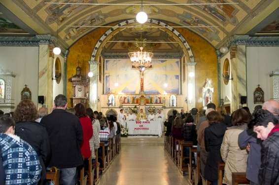 Missa reúne centenas de fiéis nos 100 anos da Paróquia São Marcos