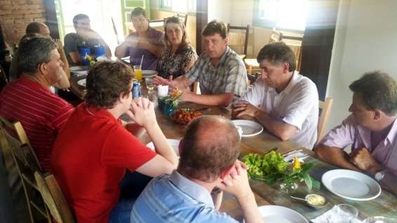 Evandro Gava e Zé Spilere reúnem vereadores eleitos