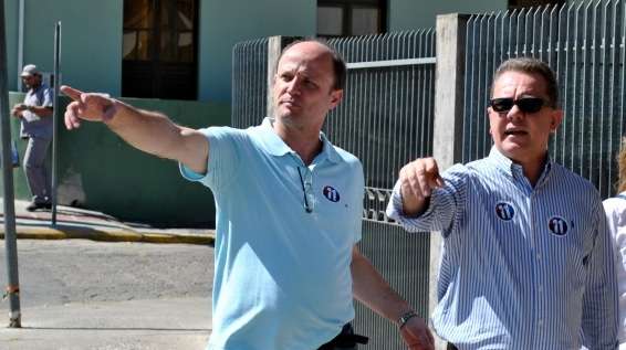 Douglas Warmling, o Guinga e o Deputado Estadual Joares Ponticelli, ambos do PP. Douglas Warmling, o Guinga e o Deputado Estadual Joares Ponticelli, ambos do PP.