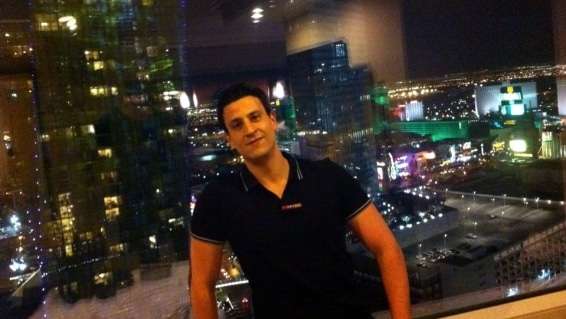 Curtindo como ninguém Las Vegas? Esse é Tiago Pavinatto!