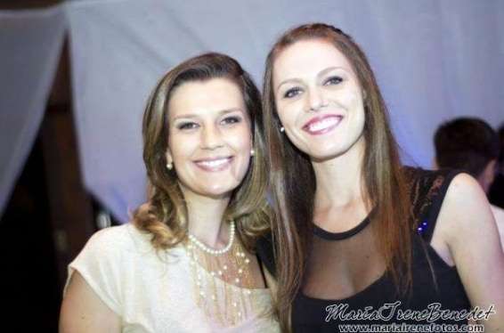 As belas de Caravaggio: Ana Cláudia Milanesi Bortolotto e Luize Milanez Mattos.