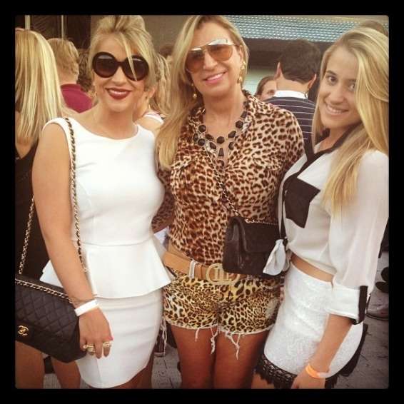 Bruna, Vera e Bianca Sachet Olivo também estavam no show da rainha do pop, em Porto Alegre.