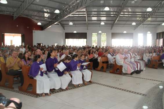 Comunidade de Quarta Linha é elevada paróquia 11 Comunidade de Quarta Linha é elevada paróquia