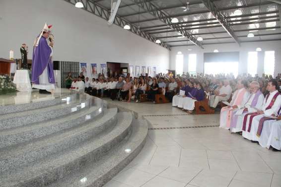 Comunidade de Quarta Linha é elevada paróquia 23 Comunidade de Quarta Linha é elevada paróquia