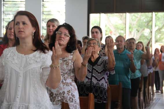 Comunidade de Quarta Linha é elevada paróquia 30 Comunidade de Quarta Linha é elevada paróquia