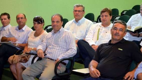 Evandro Gava conhece nova sistemática de projetos da SDR