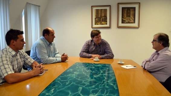 Audiência trata de abastecimento de água em Nova Veneza 1 Audiência trata de abastecimento de água em Nova Veneza