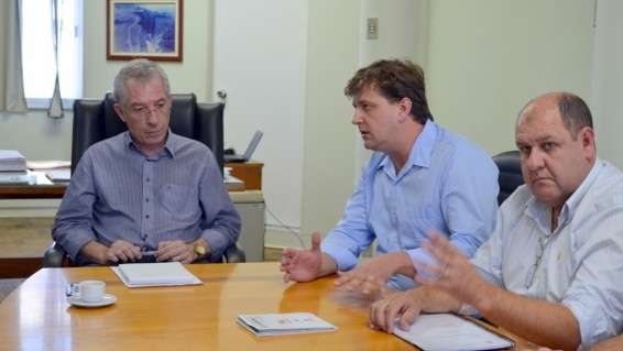 Pressão política e trevo garantido no Caravaggio