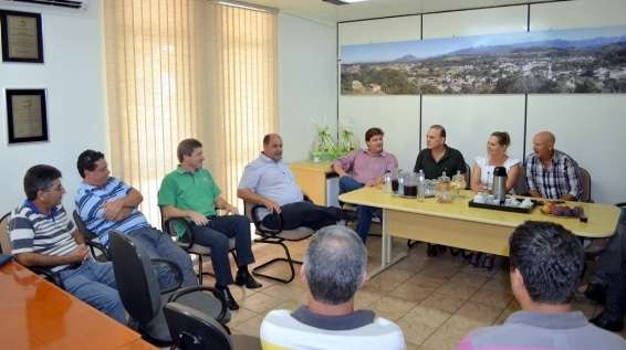 Evandro Gava e Zé Spilere recebem deputados 4 Evandro Gava e Zé Spilere recebem deputados