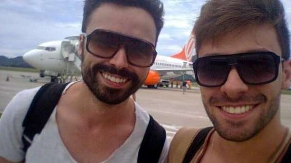 Fernando Selau e Rafael Pacheco, em férias, partindo para o Rio de Janeiro.
