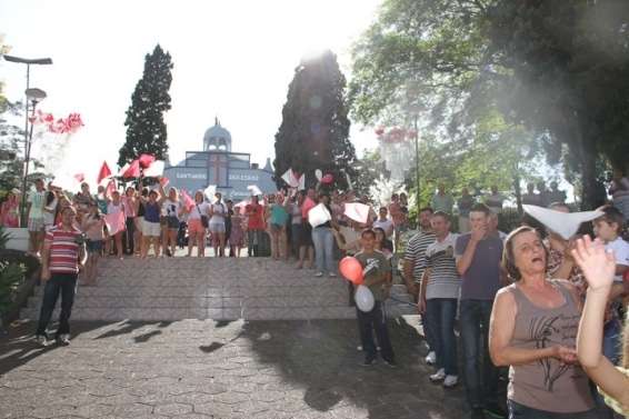 Cruz Peregrina já passou por Nova Veneza 6 Cruz Peregrina já passou por Nova Veneza