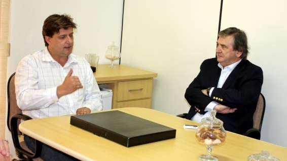 Candidato ao Senado Italiano, Walter Petruzziello, conquista apoio em Nova Veneza