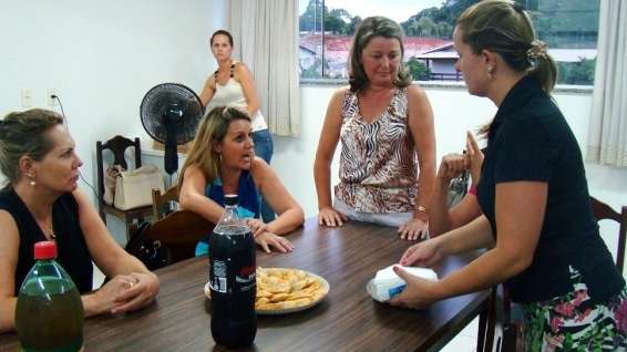 Nova direção da Afave toma posse