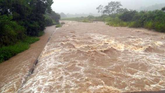Chuva deixa comunidade de Vila Maria isolada 1 Chuva deixa comunidade de Vila Maria isolada