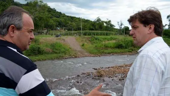 Famílias de Rio Cedro Alto permanecem isoladas