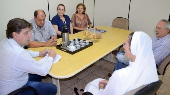 Prefeitura de Nova Veneza firma convênio com Hospital São Marcos