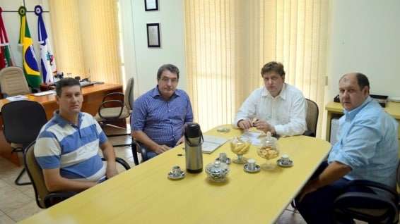 Caravaggio busca construção de uma praça esportiva