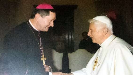 Nota da Diocese de Criciúma sobre a renúncia do Papa Bento XVI 1 Nota da Diocese de Criciúma sobre a renúncia do Papa Bento XVI