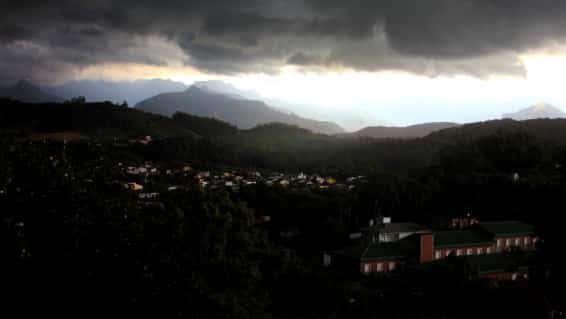 Tempestade atinge Nova Veneza e deixa cidade sem energia por quase 5 horas