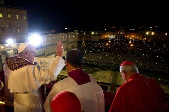 “O novo papa com certeza contagiará a todos com sua maneira de ser”, afirma bispo de Criciúma 1 “O novo papa com certeza contagiará a todos com sua maneira de ser”, afirma bispo de Criciúma