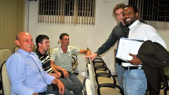 Vereador Aroldinho Frigo visita legislativo de Siderópolis