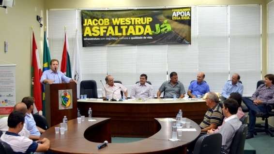 “Entrego meu mandato se a Jacob Westrup não sair”, afirma Comin