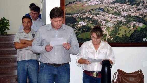 Celebração reúne funcionários da prefeitura 5 Celebração reúne funcionários da prefeitura