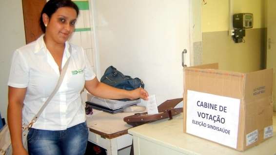 Cleber segue no comando do Sindisaúde