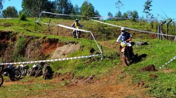 Nova Veneza realiza etapa municipal de Enduro FIM 1 Nova Veneza realiza etapa municipal de Enduro FIM