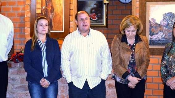 Enfermeiros são homenageados em confraternização 2 Enfermeiros são homenageados em confraternização