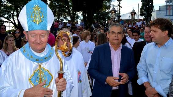 Milhares de fiéis acompanham 62ª Festa de Nossa Senhora do Caravaggio 6 Milhares de fiéis acompanham 62ª Festa de Nossa Senhora do Caravaggio