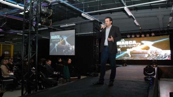 La Moda apresenta coleção Verão 2014 em Convenção Interna