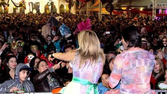 Carnevale de Nova Veneza atrai 30 mil visitantes