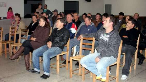 Comissão da Festa de São João realiza reunião para receber doação e acertar detalhes