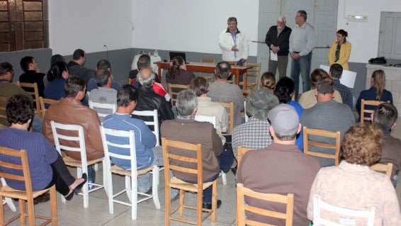 Comissão da Festa de São João realiza reunião para receber doação e acertar detalhes