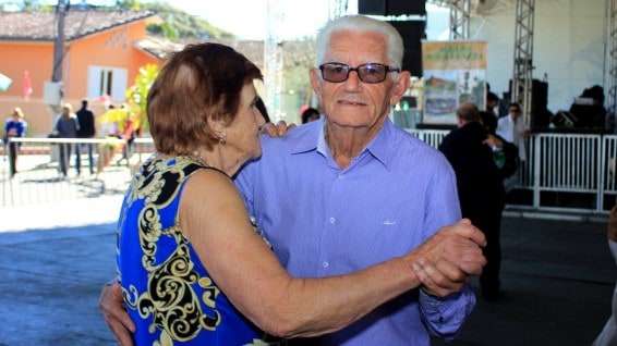 Animação para mais de 1,5 mil idosos na 9ª Festa da Gastronomia