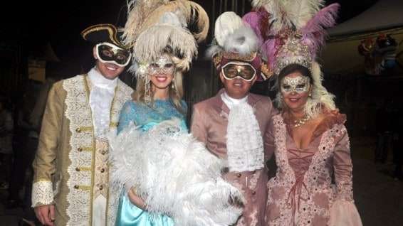 Marcelo Branco: A Casa da Nonna Angelina que vendia vinhos nacionais e importados foi uma das atrações da festa 6 Marcelo Branco: A Casa da Nonna Angelina que vendia vinhos nacionais e importados foi uma das atrações da festa