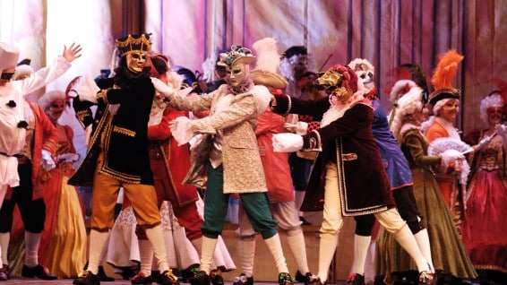 Grupo Folclórico inicia apresentações no Festival de Dança de Joinville 2 Grupo Folclórico inicia apresentações no Festival de Dança de Joinville